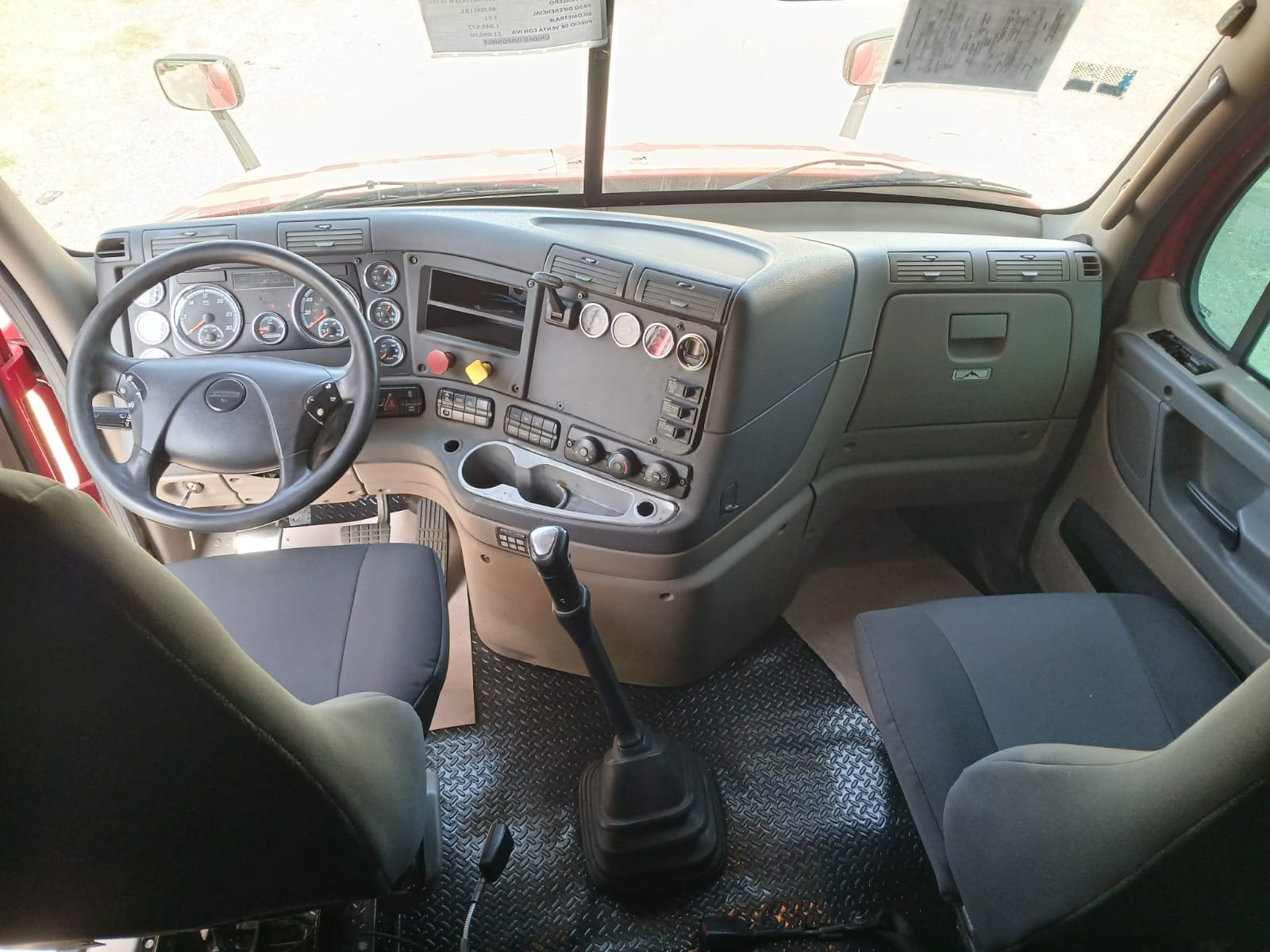 FREIGHTLINER CASCADIA 125 miniatura 3