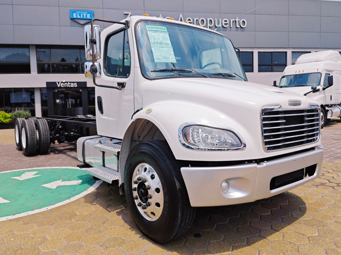 Freightliner de referencia – Go On